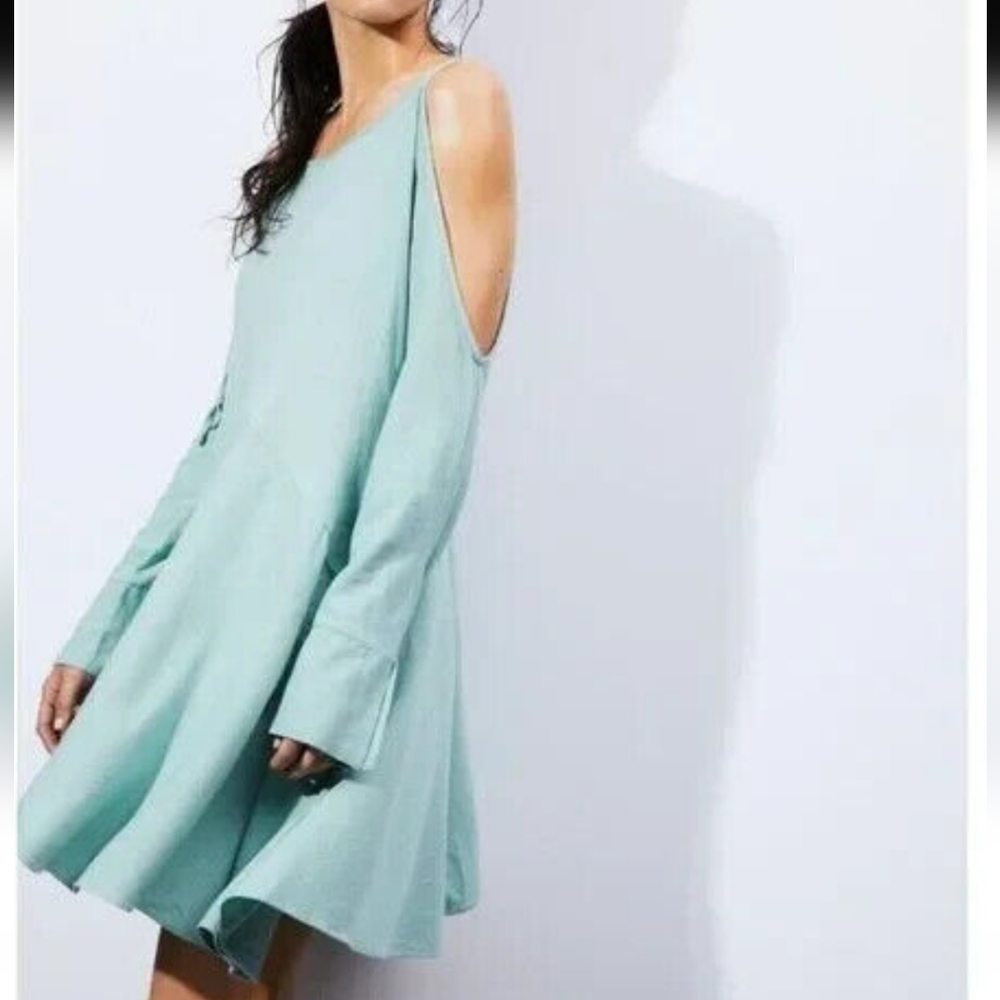 NWT Free People Clear Skies Cold Shoulder Tunic Dress  Long sleeve  Size:S/P
